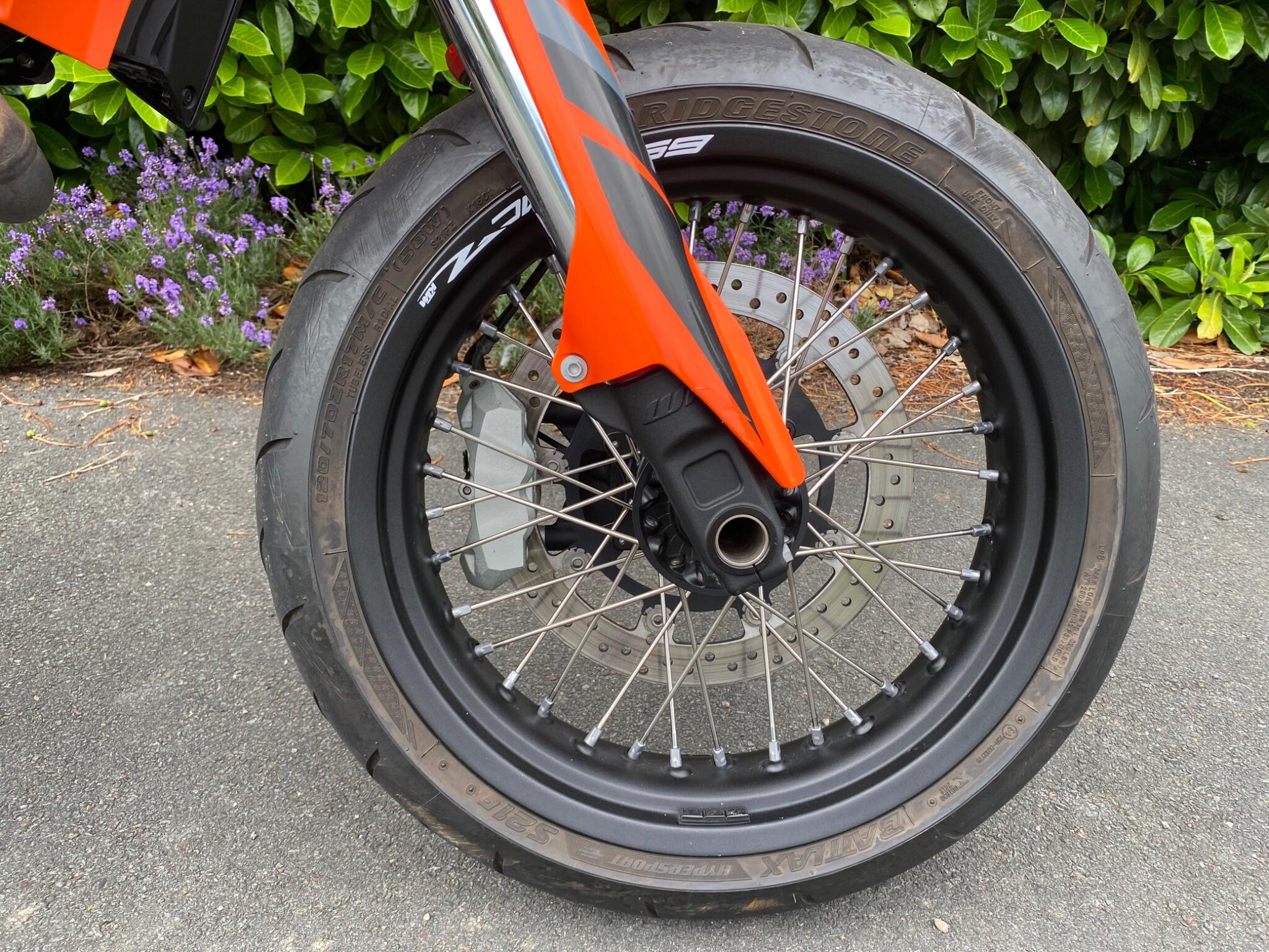 SOLD 2022 22 Reg KTM 690 SMC R